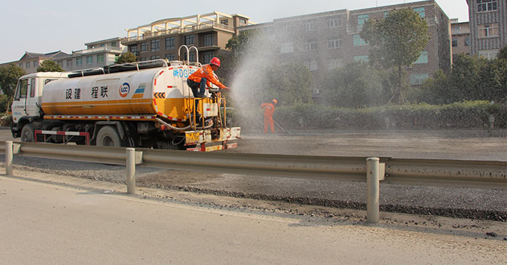 1736230162.jpg 2017030214111399.jpg